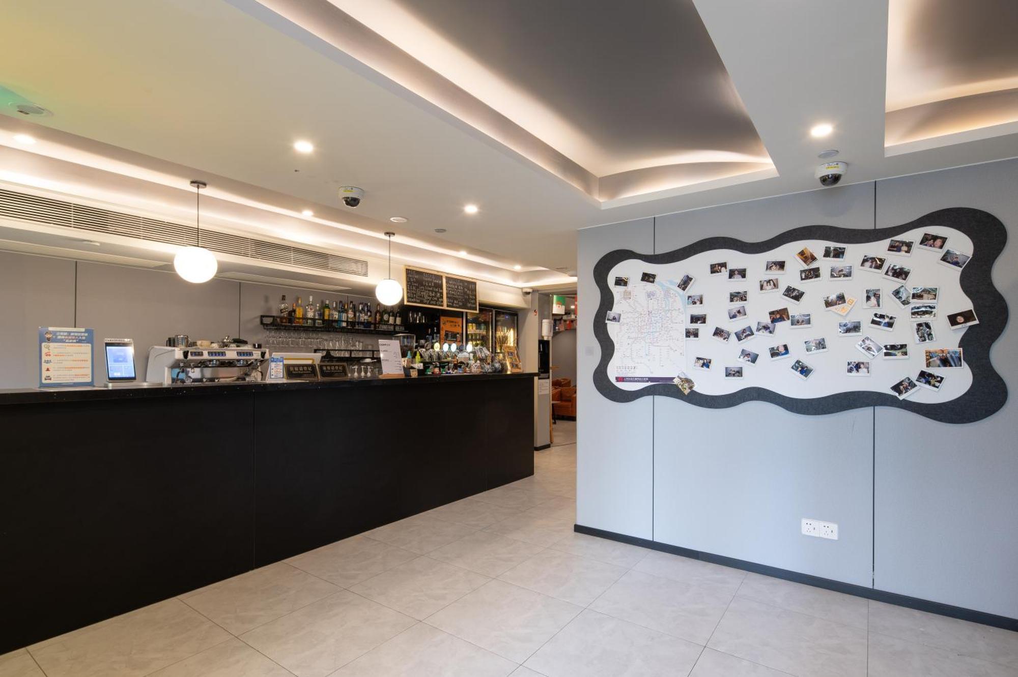 Dayin International Youth Hostel -Near People'S Square & Old Town -Social Area -Bar -Cafe -Gym -Free Laundry Luggage Storage -24H Front Desk -English Service Xangai Exterior foto