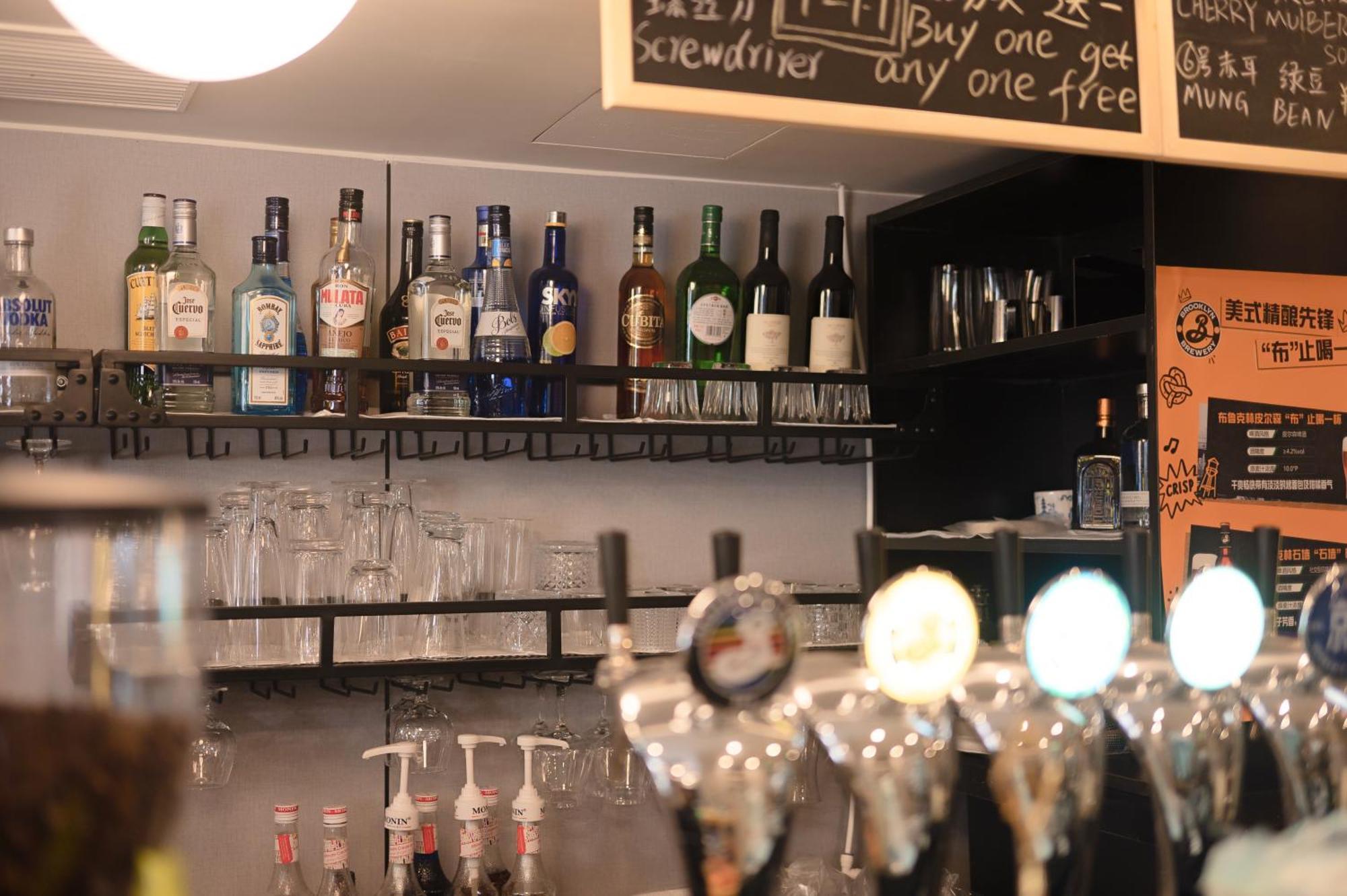 Dayin International Youth Hostel -Near People'S Square & Old Town -Social Area -Bar -Cafe -Gym -Free Laundry Luggage Storage -24H Front Desk -English Service Xangai Exterior foto