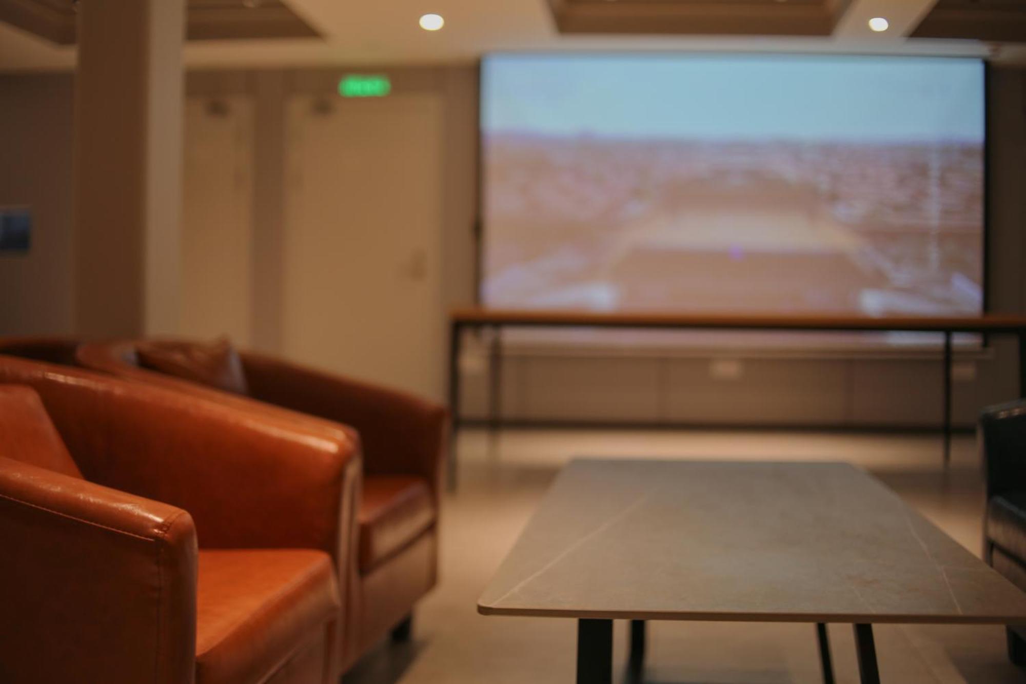 Dayin International Youth Hostel -Near People'S Square & Old Town -Social Area -Bar -Cafe -Gym -Free Laundry Luggage Storage -24H Front Desk -English Service Xangai Exterior foto